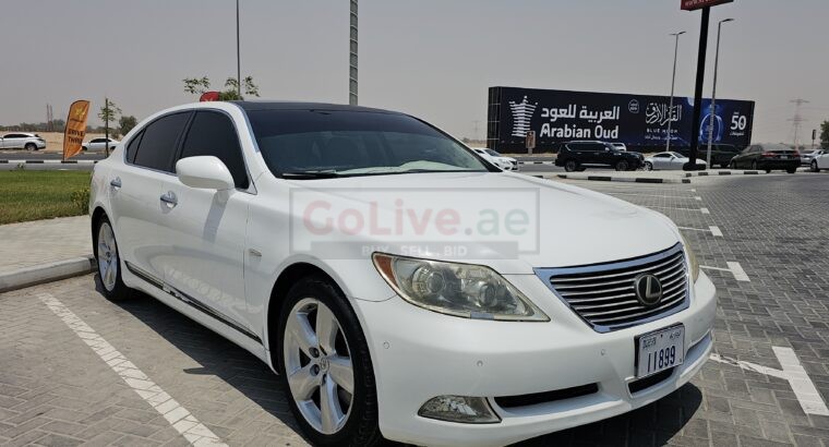 LEXUS LS460L, GCC SPECS, FULLY LOADED FOR SALE