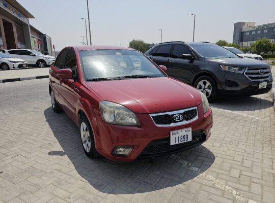 KIA RIO 2012, GCC, 157000 KMS, NEW TYRES, SINGLE ONWER CAR FOR SALE