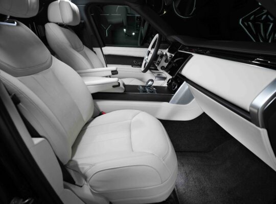 Range Rover Autobiography P530 | LWB | 2023