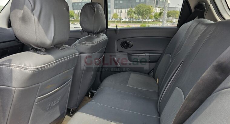 CHEVROLET SPARK 2015, 800CC ENGINE, GCC, MANUAL GEAR CAR FOR SALE