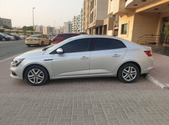 2020 Renault Megane 2.0L, Reliable, Stylish, and Economical