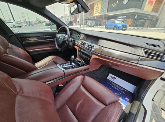 BMW 750LI 2011, GCC SPECS, FULLY LOADED CAR FOR SALE