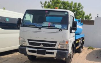 MITSUBISHI CANTER CHILLER BOX BUYER IN JEBEL ALI ( USED COMMERCIAL VEHICLE BUYER IN JEBEL ALI DUBAI )