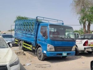 MITSUBISHI CANTER PICKUP 3 TON BUYER IN SHARJAH INDUSTRIAL ( USED COMMERCIAL VEHICLE BUYER IN SOUQ AL HARAJ SHARJAH )