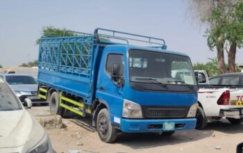 MITSUBISHI CANTER PICKUP 3 TON BUYER IN SHARJAH INDUSTRIAL ( USED COMMERCIAL VEHICLE BUYER IN SOUQ AL HARAJ SHARJAH )