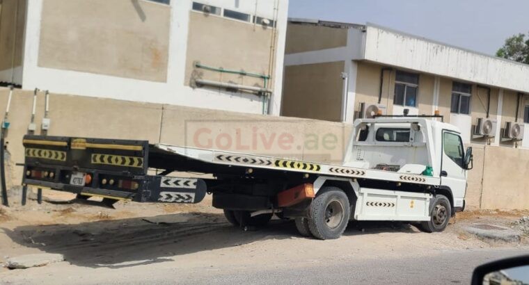 MITSUBISHI CANTER RECOVERY BUYER IN DUBAI INDUSTRIAL CITY ( USED COMMERCIAL VEHICLE BUYER IN DIC DUBAI )