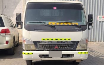 MITSUBISHI CANTER RECOVERY BUYER IN SHARJAH ( USED COMMERCIAL VEHICLE BUYER IN SHARJAH )
