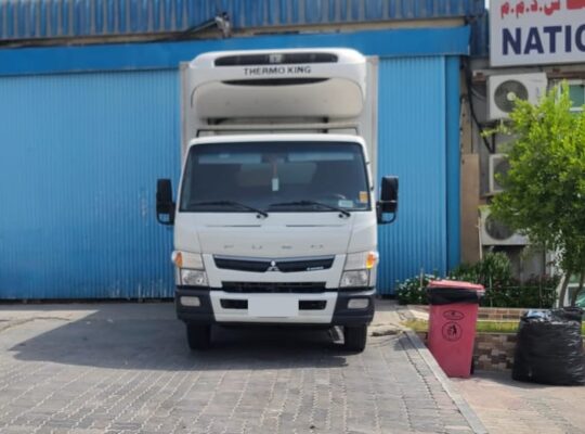 MITSUBISHI CANTER CHILLER BOX BUYER IN AL QUSAIS INDUSTRIAL CITY DUBAI ( USED COMMERCIAL VEHICLE BUYER IN AL QUSAIS INDUSTRIAL DUBAI )
