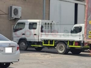 MITSUBISHI CANTER DOUBLE CABIN PICKUP BUYER IN AJMAN INDUSTRIAL ( USED COMMERCIAL VEHICLE BUYER IN AJMAN INDUSTRIAL )