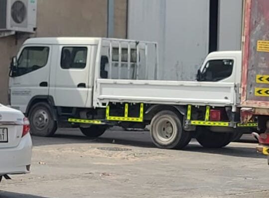 ISUZU NPR DOUBLE CABIN PICKUP BUYER IN AJMAN INDUSTRIAL ( USED COMMERCIAL VEHICLE BUYER IN AJMAN INDUSTRIAL )