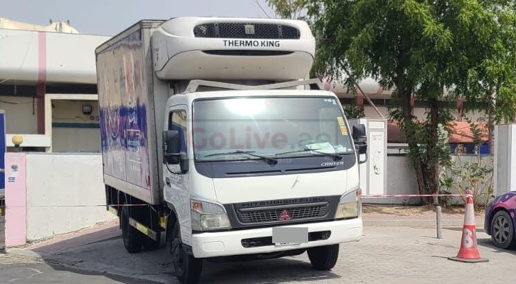 MITSUBISHI CANTER CHILLER BOX BUYER IN AL SAJJA INDUSTRIAL ( USED COMMERCIAL VEHICLE BUYER IN AL SAJJA INDUSTRIAL AREA SHARJAH )