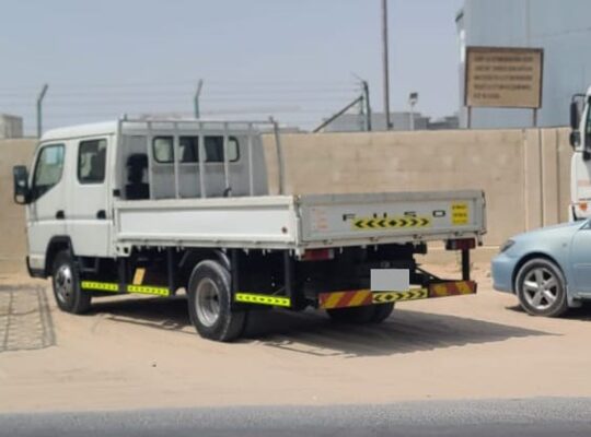 ISUZU NPR DOUBLE CABIN BUYER IN AL SAJJA INDUSTRIAL ( USED COMMERCIAL VEHICLE BUYER IN AL SAJJA INDUSTRIAL SHARJAH )