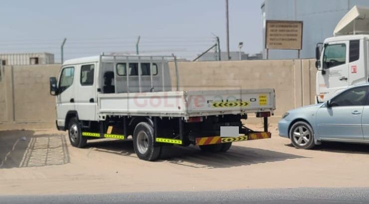 ISUZU NPR DOUBLE CABIN BUYER IN AL SAJJA INDUSTRIAL ( USED COMMERCIAL VEHICLE BUYER IN AL SAJJA INDUSTRIAL SHARJAH )