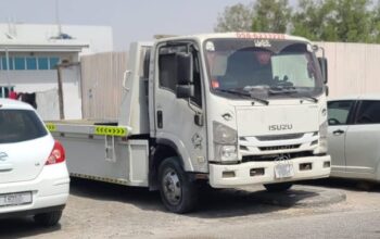 ISUZU NPR RECOVERY PICKUP BUYER IN AL QUSAIS INDUSTRIAL ( USED COMMERCIAL VEHICLE BUYER IN AL QUSAIS DUBAI )