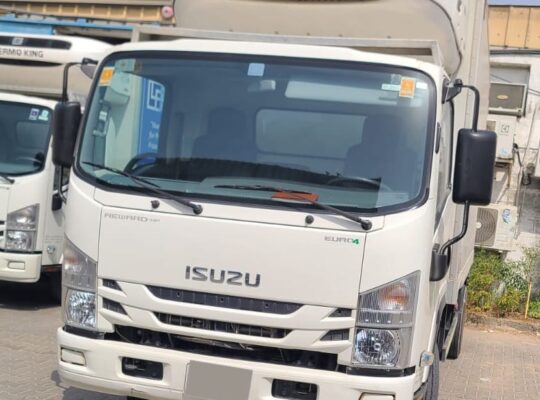 ISUZU NPR FREEZER PICKUP BUYER IN DUBAI INDUSTRIAL CITY ( USED COMMERCIAL VEHICLE BUYER IN DIC DUBAI )