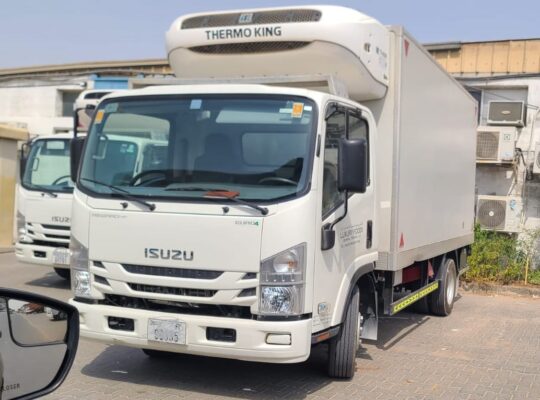 ISUZU NPR FREEZER PICKUP BUYER IN SHARJAH INDUSTRIAL ( USED COMMERCIAL VEHICLE BUYER IN SOUQ AL HARAJ SHARJAH )