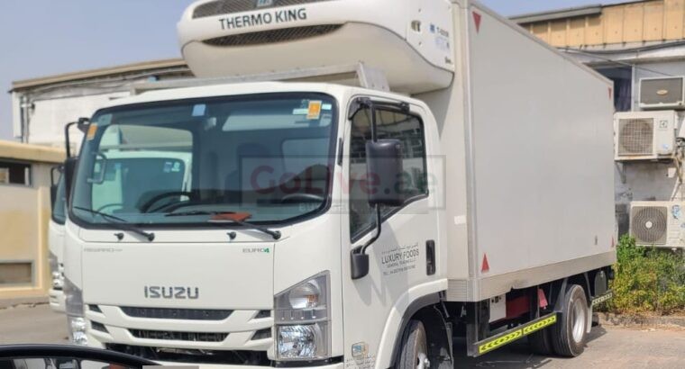 ISUZU NPR FREEZER PICKUP BUYER IN AJMAN INDUSTRIAL ( USED COMMERCIAL VEHICLE BUYER IN AJMAN INDUSTRIAL )