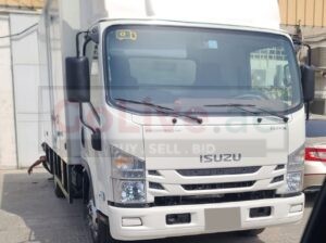 ISUZU NPR PICKUP 3 TON BUYER IN AL SAJJA INDUSTRIAL ( USED COMMERCIAL VEHICLE BUYER IN AL SAJJA INDUSTRIAL SHARJAH )