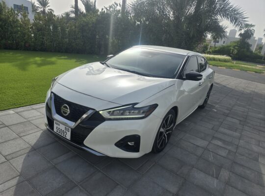 Nissan Maxima 2021