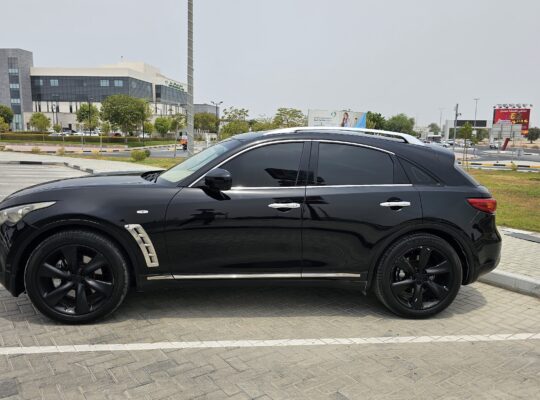 INFINITI FX50, 2009, GCC SPECS, FULL OPTION , SPORTS EDITION FOR SALE