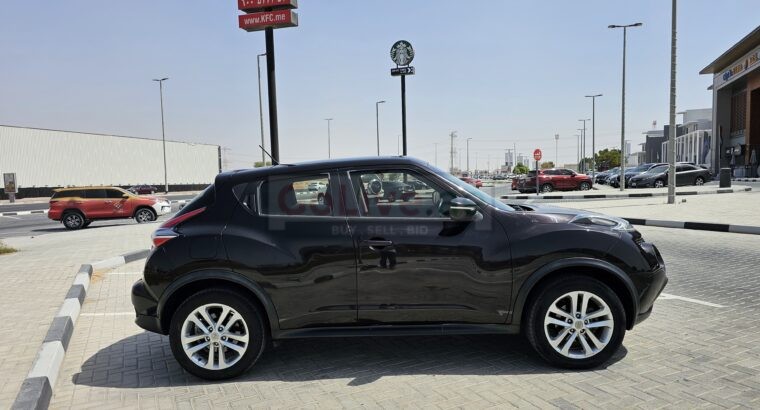 NISSAN JUKE 2015, GCC SPECS, LESS KMS CAR FOR SALE