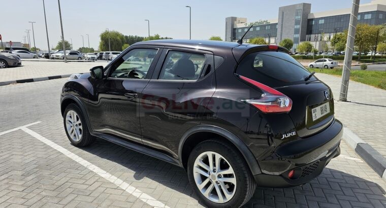 NISSAN JUKE 2015, GCC SPECS, LESS KMS CAR FOR SALE