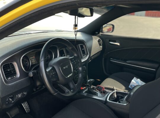Dodge charger scatpack 6.4L