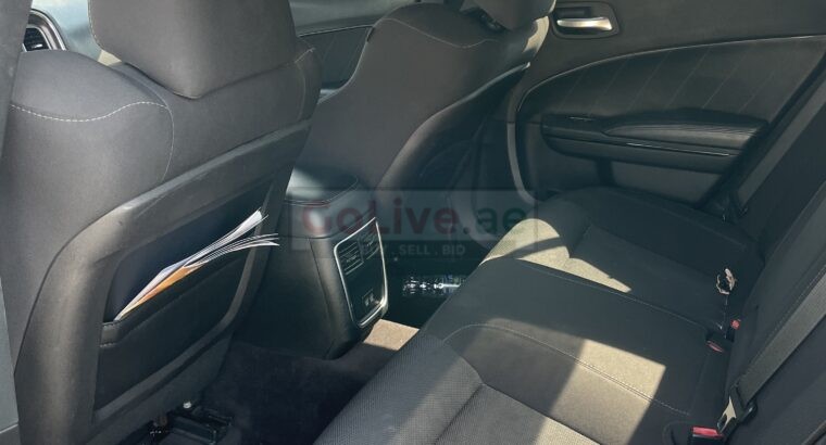 Dodge charger scatpack 6.4L