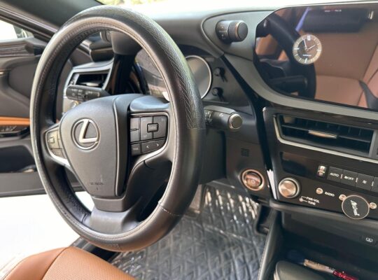2024 LEXUS ES 300H HYBRID 2.5L (Warranty) Gulf Specification