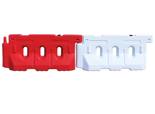 Water-Filled Barriers / Road Safety Barriers