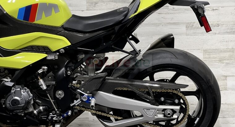 2022 BMW 1000 RR (+974 66574363)