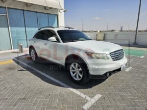 Infiniti fx35 Fully Loaded, GCC, Less kms Driven, 1st Owner