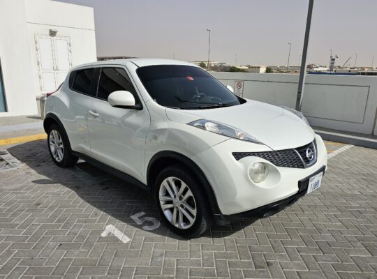 NISSAN JUKE 2014, GCC SPECS, FULLY LOADED CAR FOR SALE