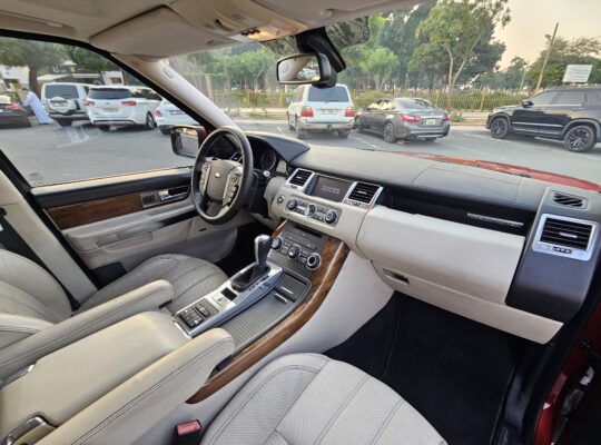 Range Rover 2012, Gcc Specs, SuperCharged for sale