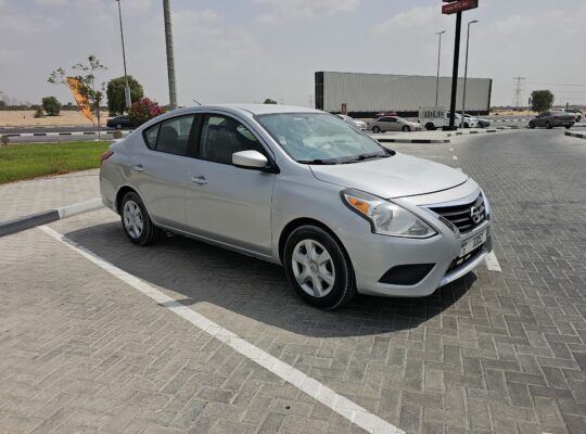 Nissan Versa 2015, Fully Automatic in Good Condition for sale