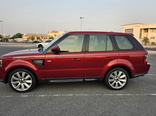 Range Rover 2012, Gcc Specs, SuperCharged for sale