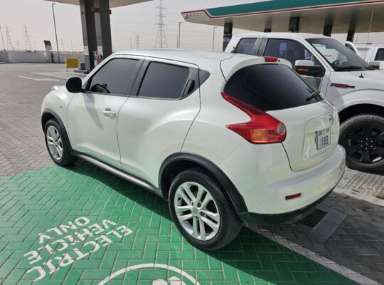 NISSAN JUKE 2014, GCC SPECS, FULLY LOADED CAR FOR SALE