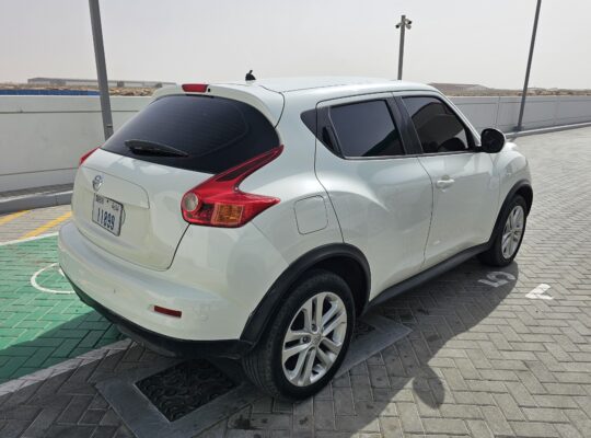 NISSAN JUKE 2014, GCC SPECS, FULLY LOADED CAR FOR SALE