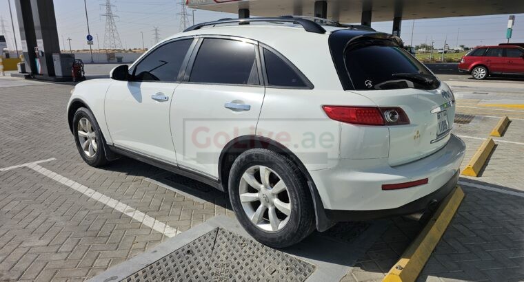 Infiniti fx35 Fully Loaded, GCC, Less kms Driven, 1st Owner