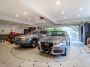 Turntable parking system in Abu Dhabi