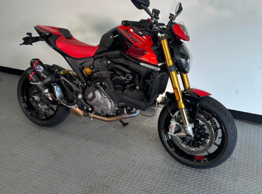 2023 Ducati Monster SP