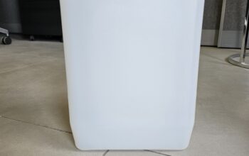 5 LITER PLASTIC NEW CAN ( PLASTIC CANS IN SHARJAH )