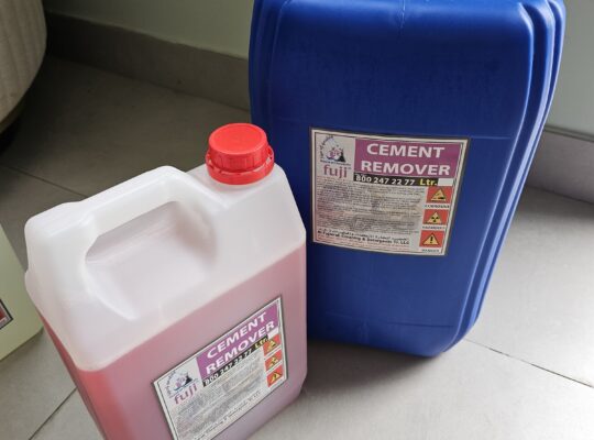 Cement remover for tiles ( Tiles Acid Cleaner Supplier in Sharjah UAE )