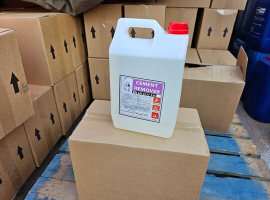 Fuji Cranes Cement Remover Chemical