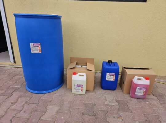 Tile adhesive remover ( Tile Cleaning Acid supplier in Dubai UAE )
