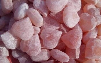 Pink Himalayan salt for pets ( Durable salt blocks for livestock in RAS AL KHAIMAH )