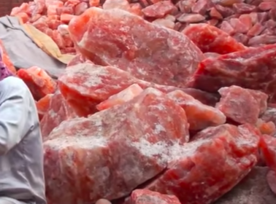 Pink rock salt for livestock ( Himalayan salt licks for animals in SHARJAH )