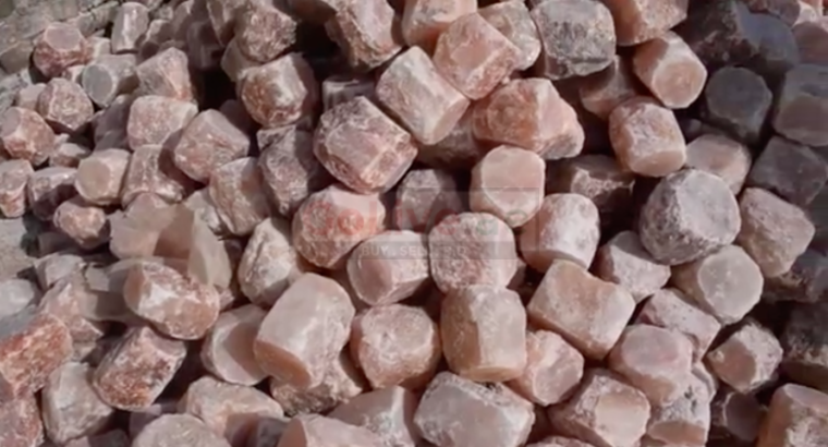 Animal Licking Salt ( Himalayan pink Rock Salt Supplier in BAHRAIN )