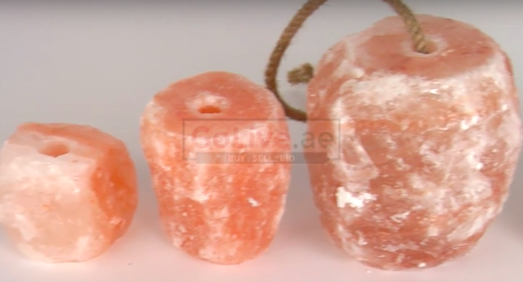 Animal salt licks ( Himalayan salt supplier for retailers in RAS AL KHAIMAH )