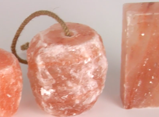 Animal salt licks ( Himalayan salt supplier for retailers in SAUDI ARABIA )